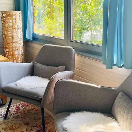 Bines Am Seepark Kirchheim, Hessen, Germany Nyaraló Kirchheim