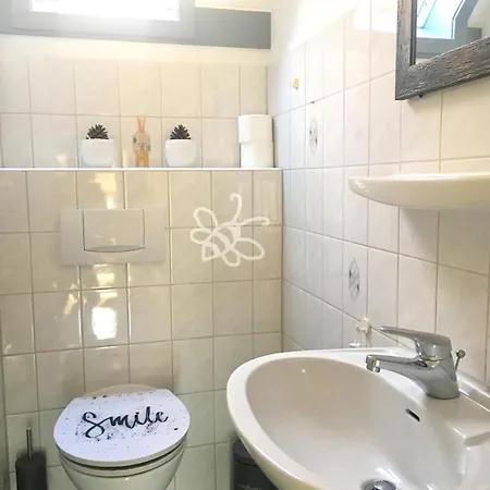 Bines Am Seepark Kirchheim, Hessen, Germany